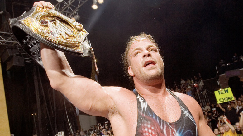 Rob Van Dam holding the WWE Championship