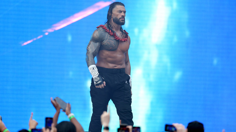 Roman Reigns makes his way to the ring