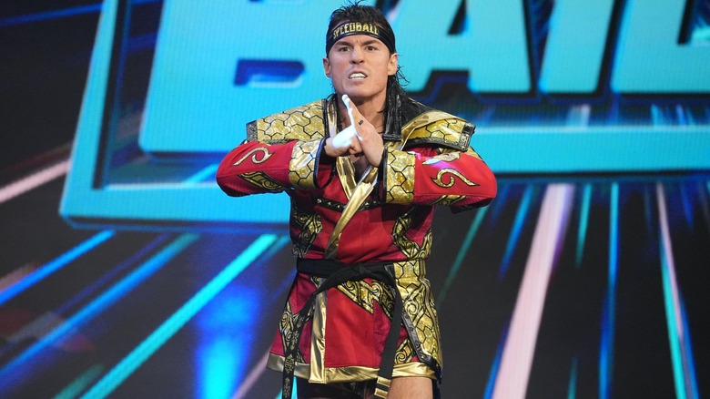 Mike Bailey making his entrance