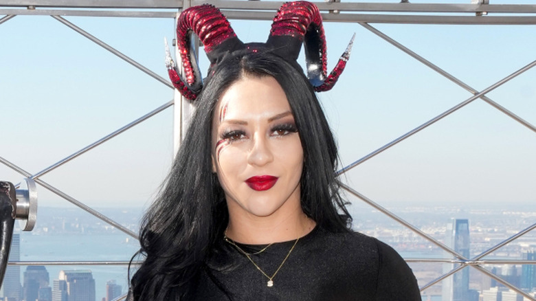 Stephanie Vaquer on the Empire State Building