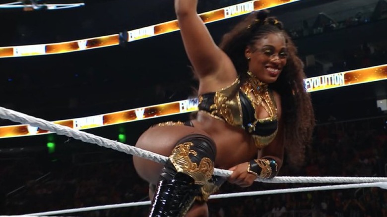 Legend de las pestañas elimina a Nikki Bella