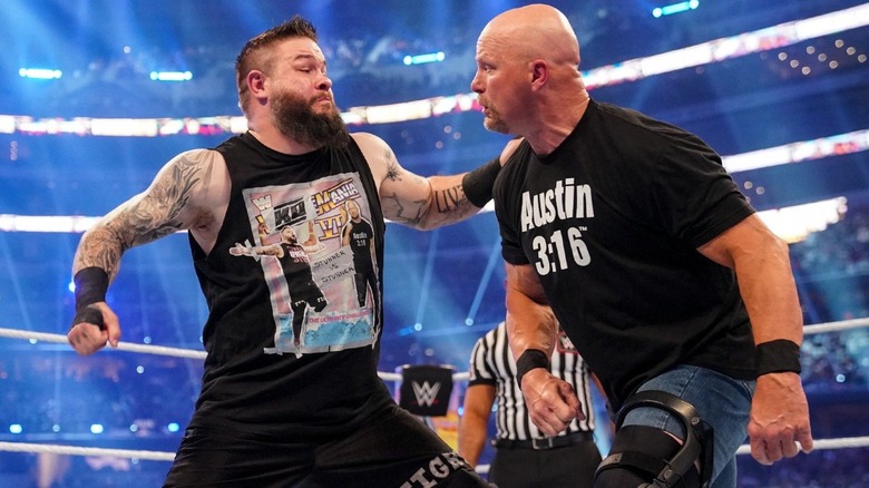Kevin Owens vs Stone Cold Steve Austin at WrestleMania 38