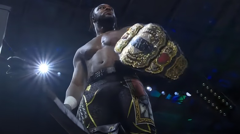 Swerve Strickland with AEW world title