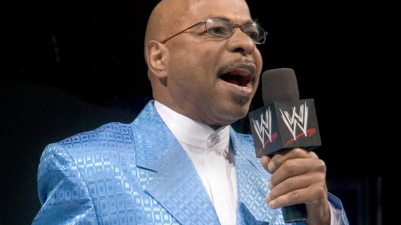 Teddy Long on the mic