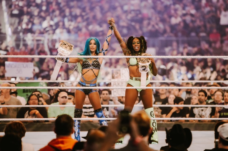 Sasha Banks, Naomi