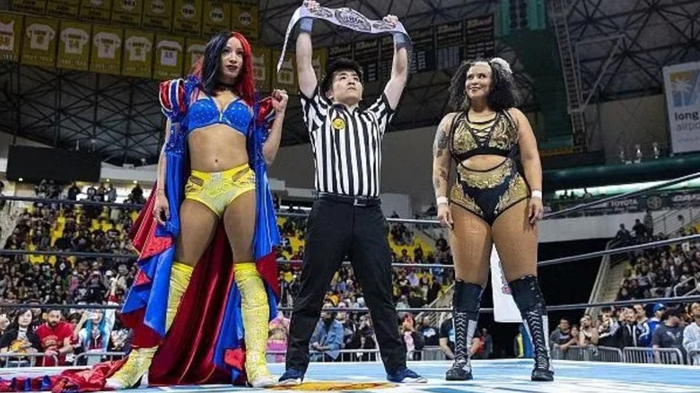 Mercedes Moné y Willow Nightingale en NJPW Resurgence 2023