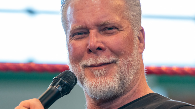 Kevin Nash on the mic