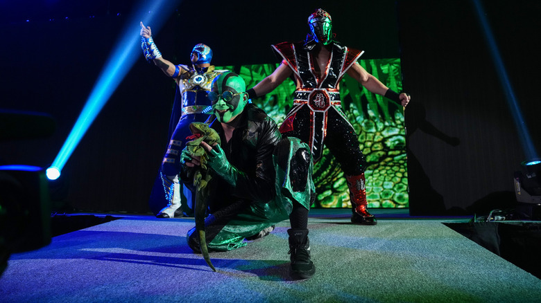 Aero Star, Mr. Iguana, and Octogan Jr. at WWE/AAA Worlds Collide