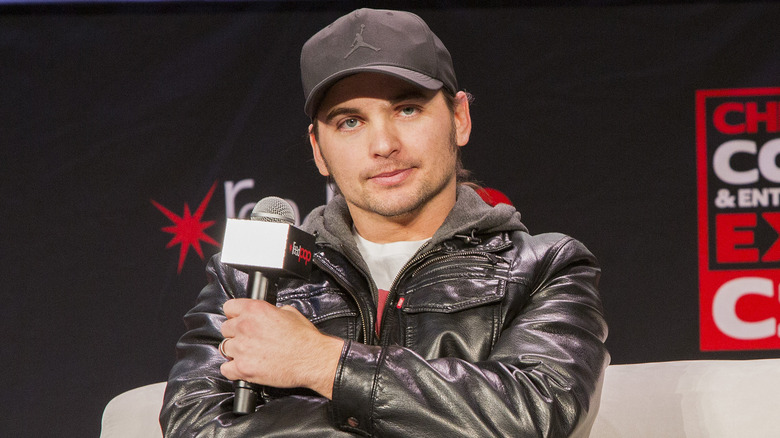 Nick Jackson at a C2E2 panel