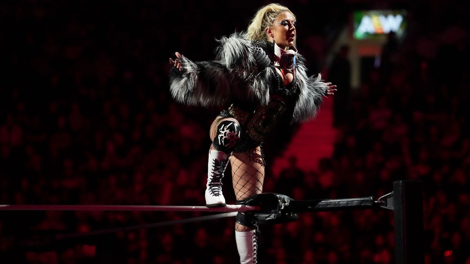 Thekla Endures STARDOM's Starlight Kid To Hang Onto AEW Title At Forbidden Door