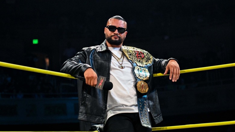 TNA World Champion Mike Santana in the ring