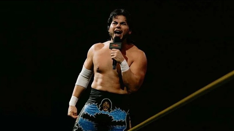 TNA star Joe Alonzo gives the fans a talking-to ahead of his scheduled match