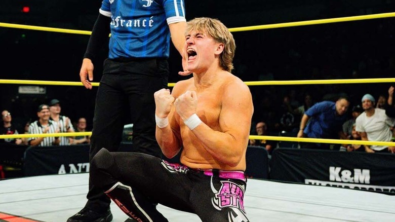 Avery Styles celebrating in the ring
