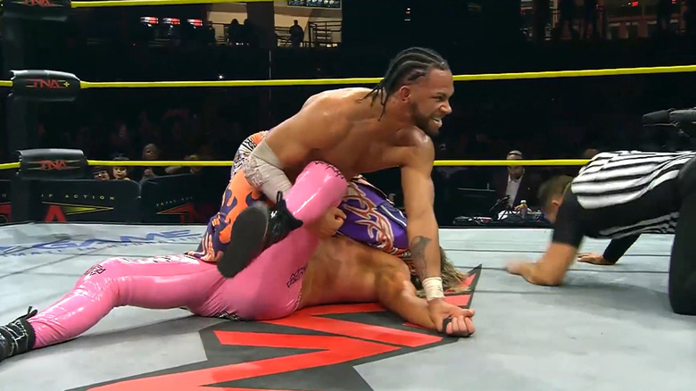 Leon Slater pins Nic Nemeth