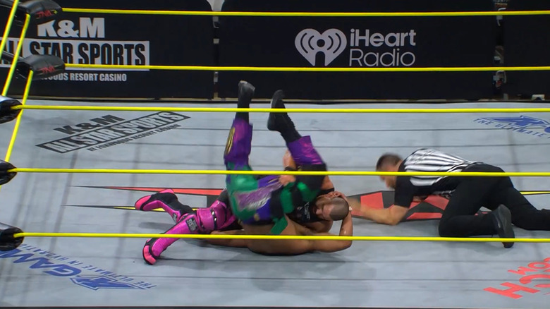 Eddie Edwards rolls up Leon Slater