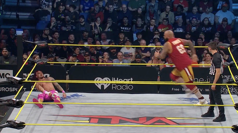 Navarro and Francis in the ring