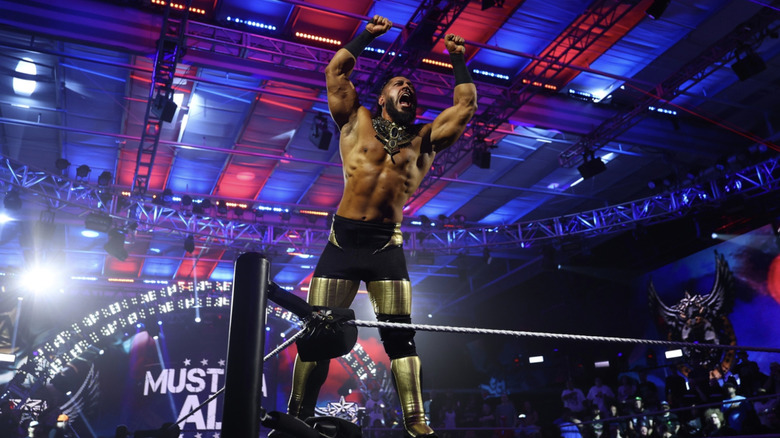 Ali posing on the ring ropes