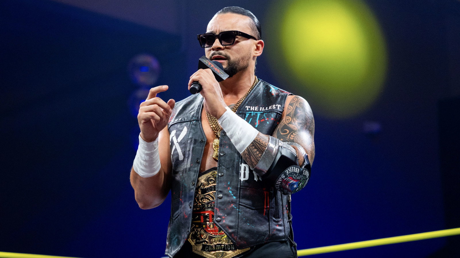 Mike Santana is holding TNA together while the rest of the show stumbles