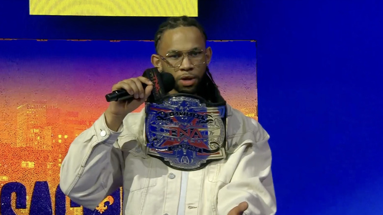 Slater talking on the entrance ramp