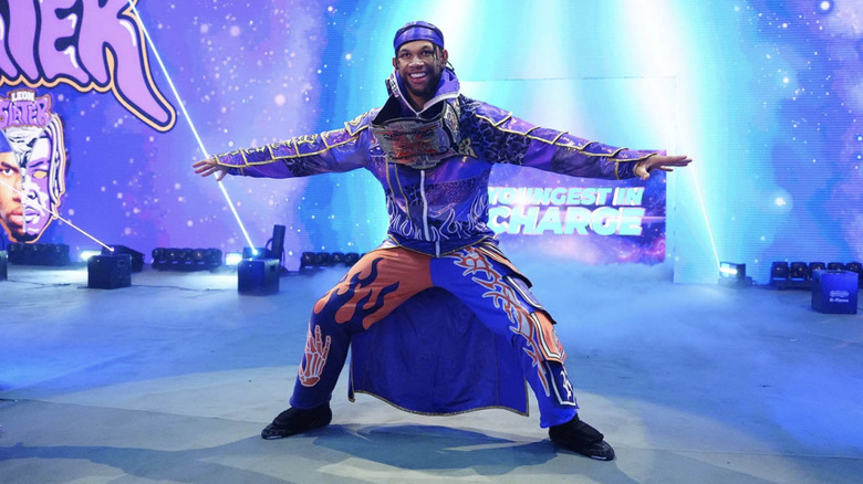Slater posing on the entrance ramp