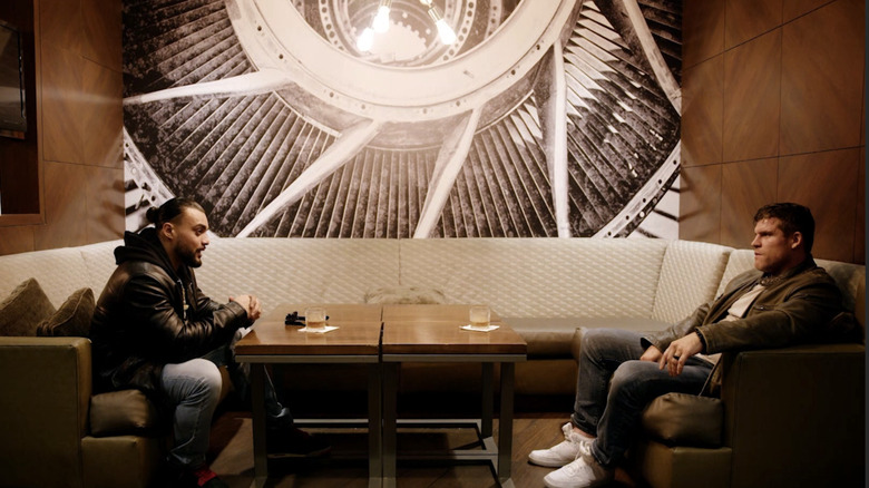 Santana and Maclin sitting down with one another