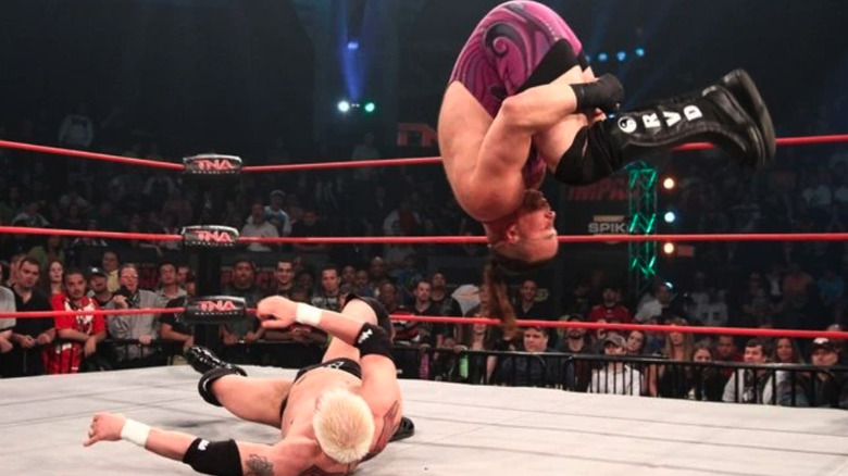Rob Van Dam hits Rolling Thunder on Mr. Anderson at TNA Victory Road 2011