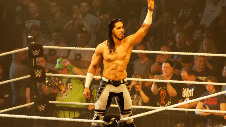 Mustafa Ali waves at fans during his time in WWE