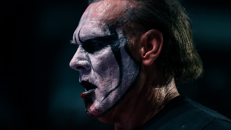 Sting in the dark