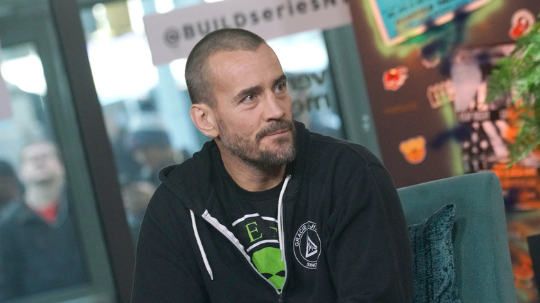 CM Punk green chair