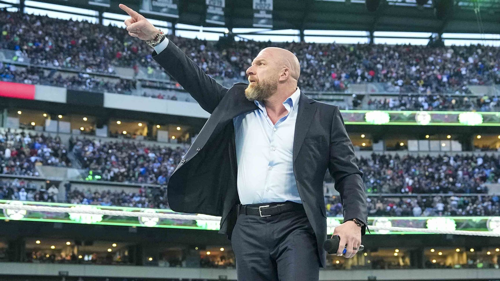 Triple H vergelijkt het huidige WWE-tijdperk met de opscheprechten van de jaren negentig