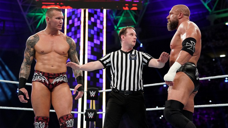 Super Showdown 2019 Randy Orton vs Triple H 1