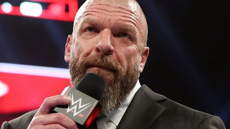 Triple H microphone