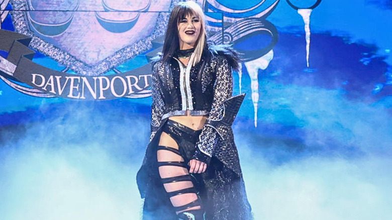 Blair Davenport walking to the ring