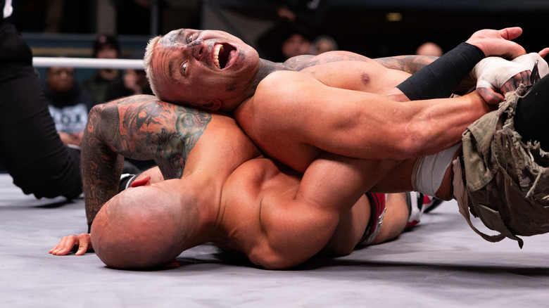 Darby Allin wrestling Ricochet