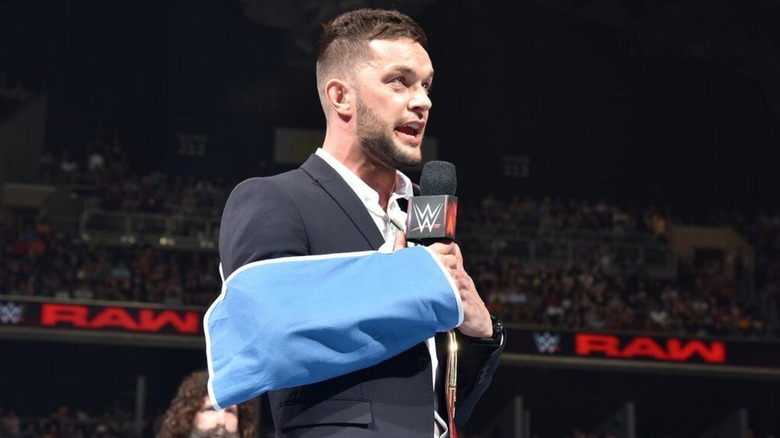 Finn Balor vacates the Universal Title on "WWE Raw"