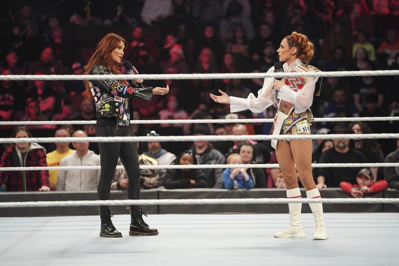 What Happened With Becky Lynch And Lita After WWE RAW (Video)