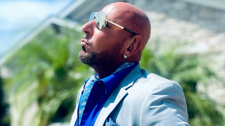 Vito LoGrasso wearing sunglasses
