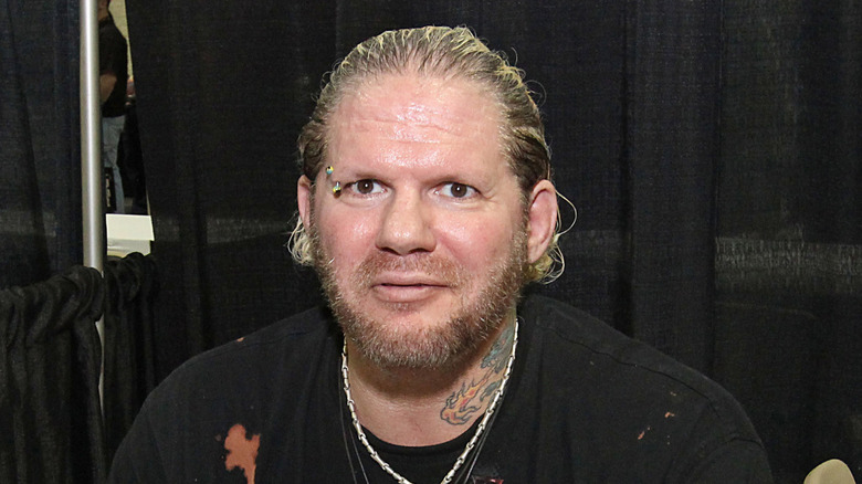 Raven at an autograph signing