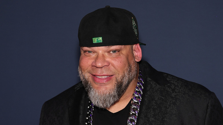 Tyrus trying to look cool