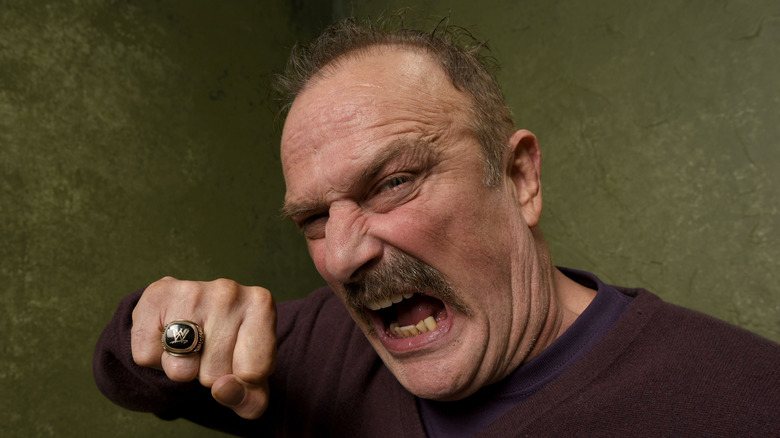 Jake Roberts shows off his Hall of Fame ring