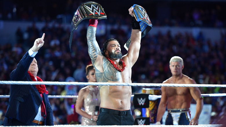 Cody Rhodes stares down Roman Reigns at Wrestlemania 39