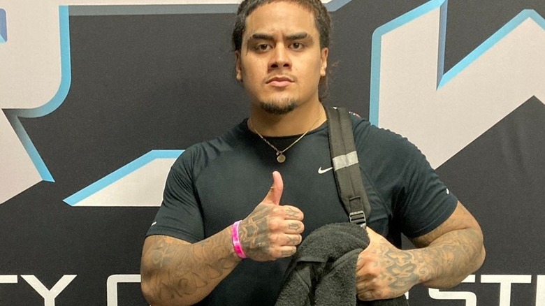 Zilla Fatu with his thumb up