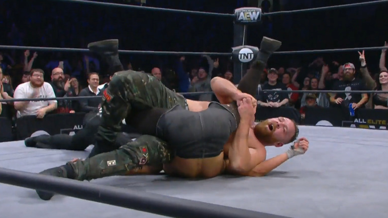 Jon Moxley pins Darby Allin