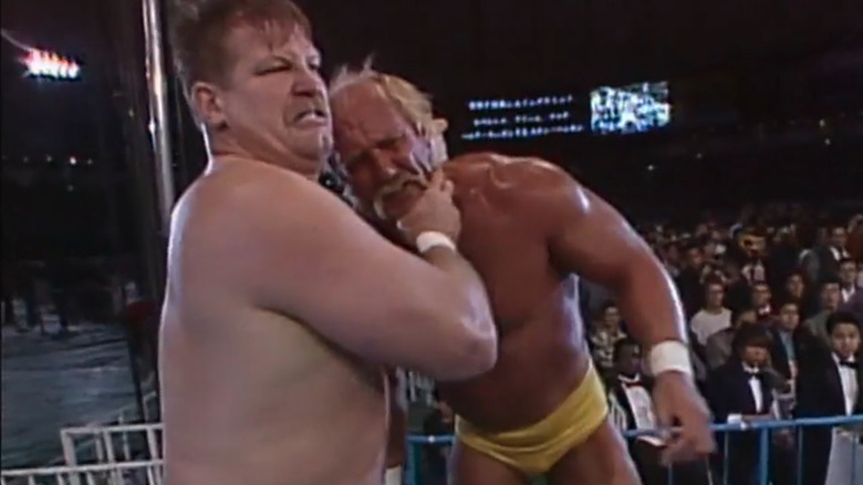 Stan Hansen wrestling Hulk Hogan