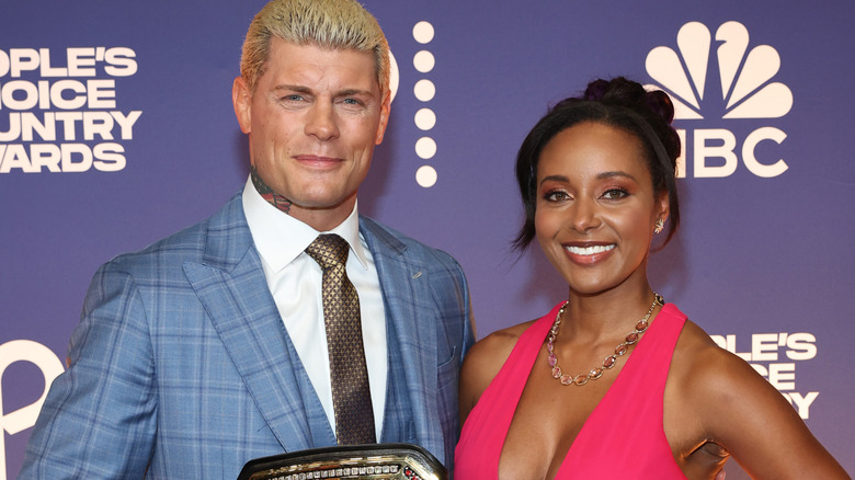 Cody Rhodes and Brandi Rhodes are smilimg