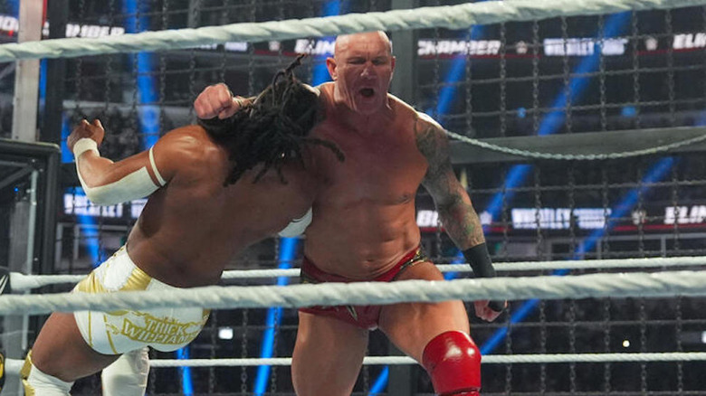 Randy Orton lariats Trick Williams