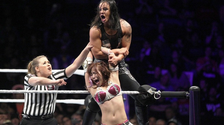 Shayna Baszler wrestles Kairi Sane