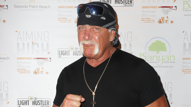 Hulk Hogan posing