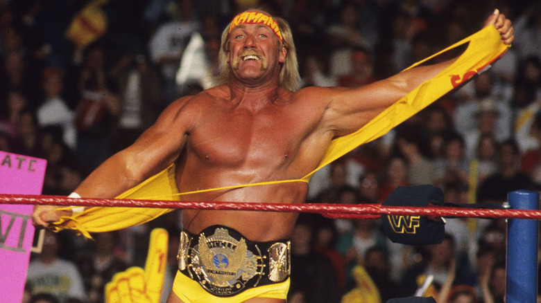 Hulk Hogan tearing his shirt