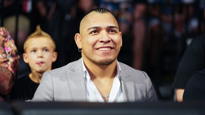 AAA Superstar El Hijo del Vikingo is ringside during Monday Night RAW at Yuengling Center on May 26, 2025 in Tampa, Florida